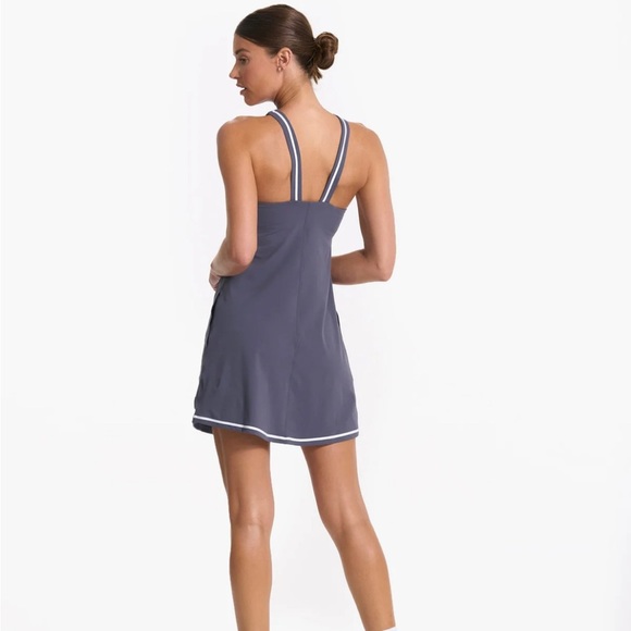 Vuori Volley Dress Azure Tennis Built in Bra Slim Fit Medium Support Sz XL NEW - Picture 4 of 11